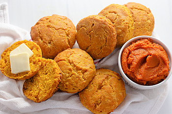 pumpkin spice biscuits